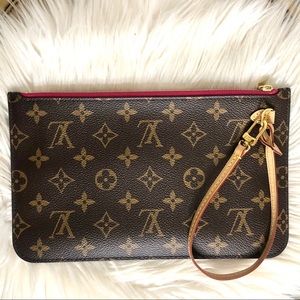Louis Vuitton Monogram Pochette